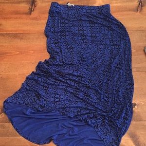 APT 9 // Petite XS // Geometric maxi skirt